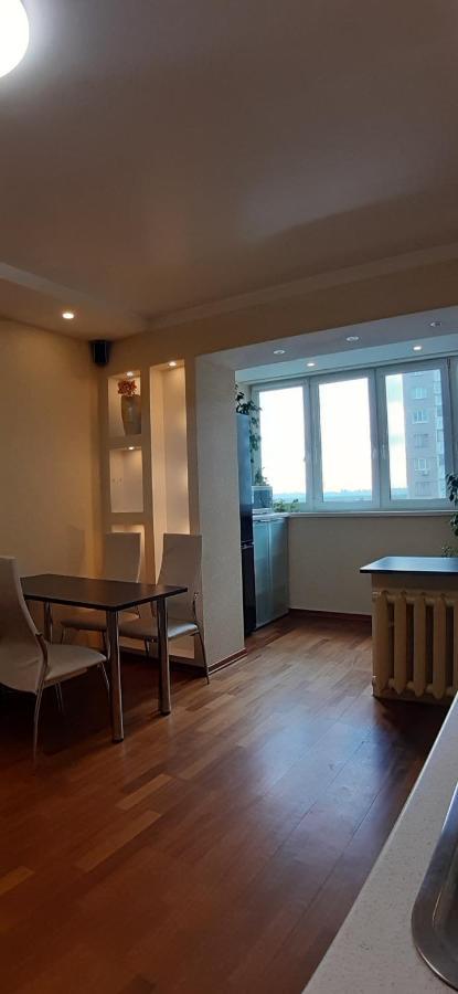 1/10 Вулиця Радунська Apartman Kijev Kültér fotó